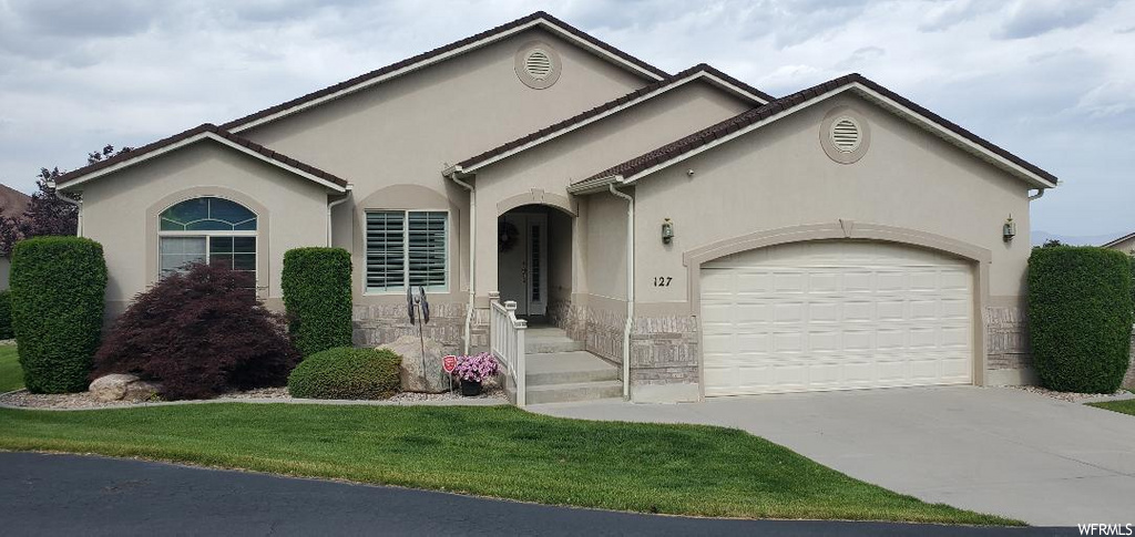 127 W Hillhaven, Perry, UT 84302