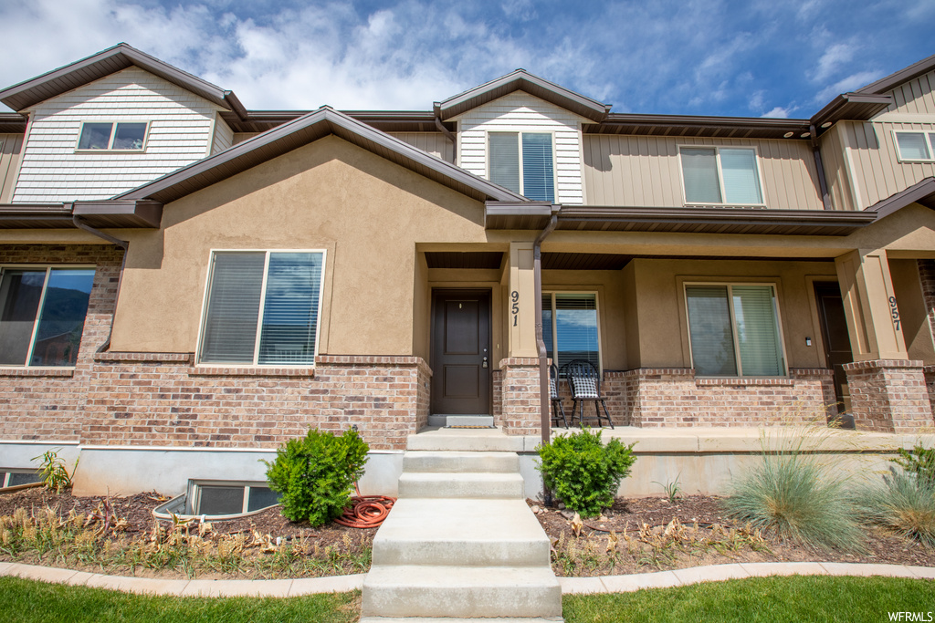 951 N APPLE SEED LN ##13, Santaquin UT 84655