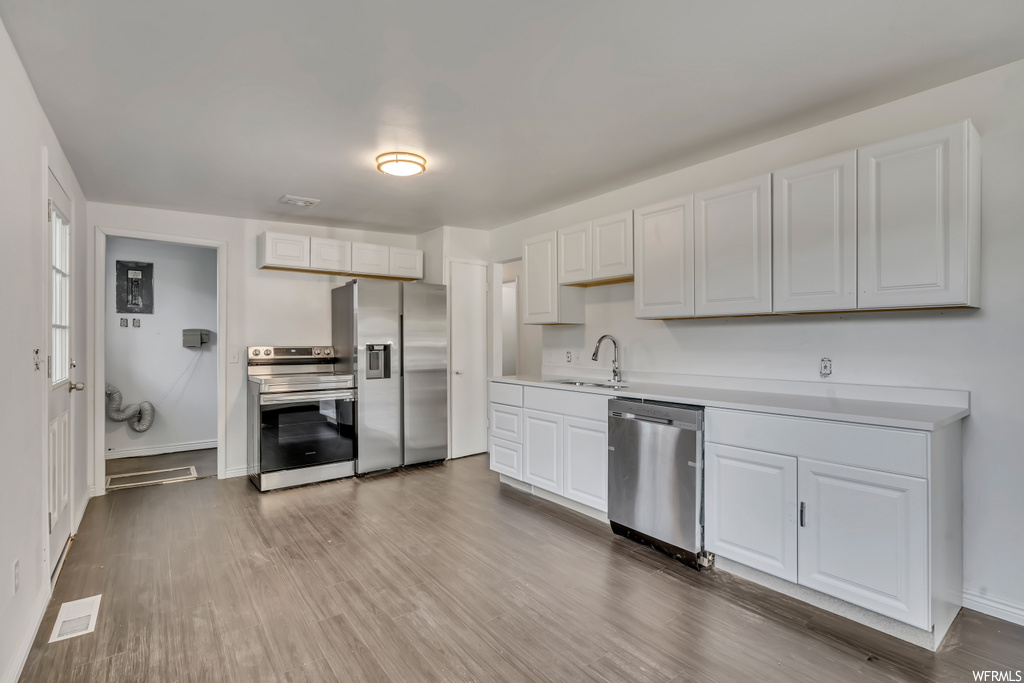 817 S Simoron Dr E, Ogden, UT 84404