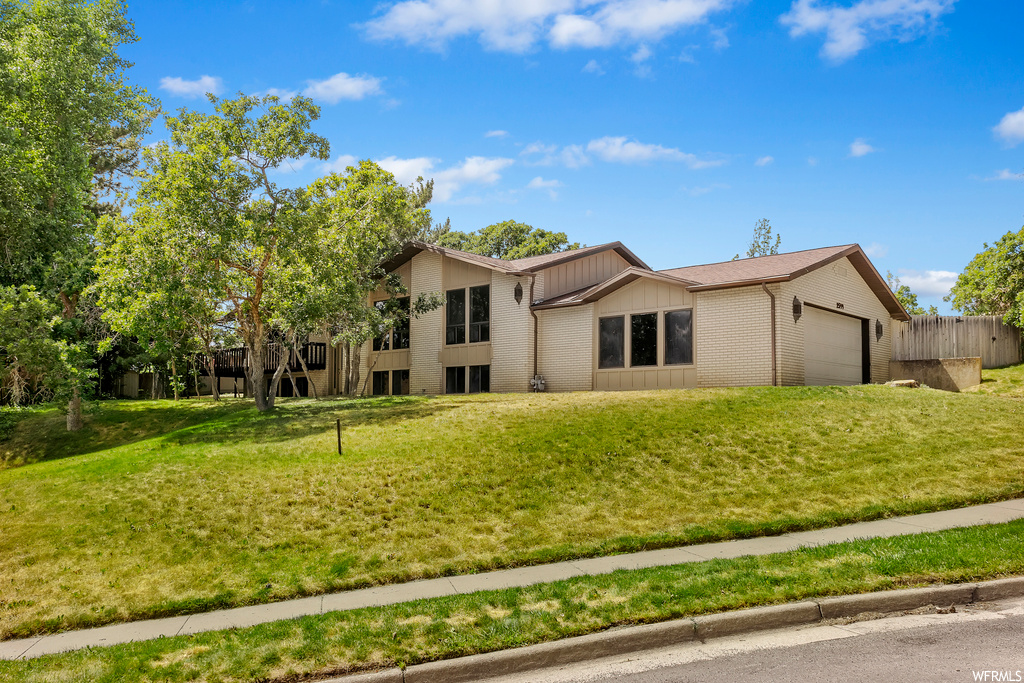 2599 E Oak Forest Dr, Layton, UT 84040