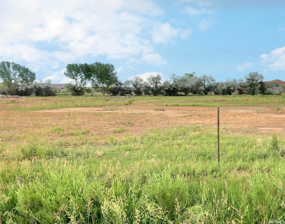 6160 N 8000 E, Lapoint, UT 84039