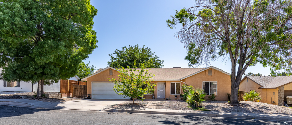 394 N 2040 E, St. George, UT 84790