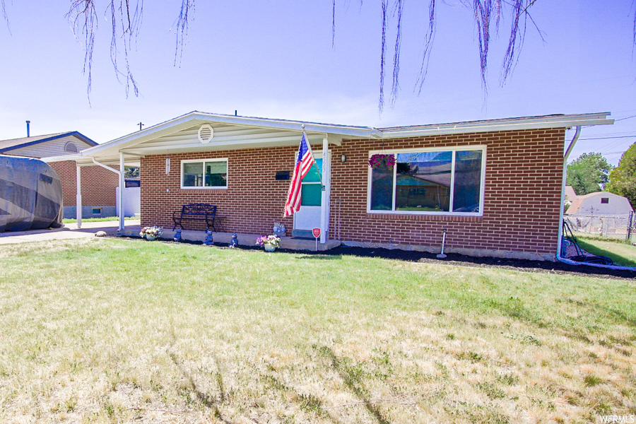 4523 S 1975 W, Roy, UT 84067