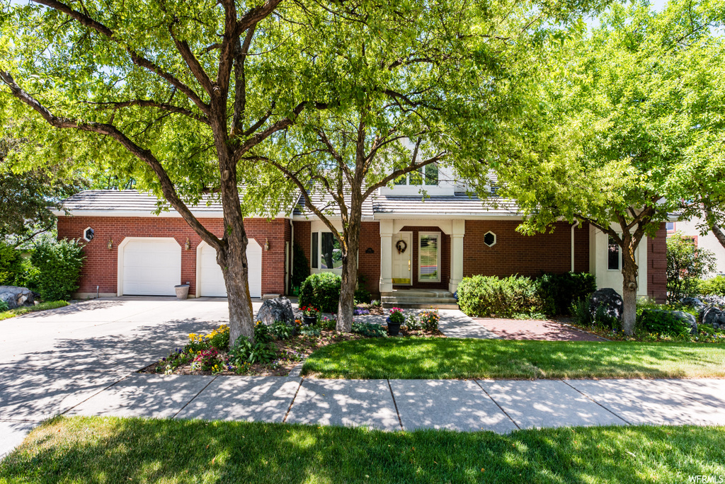 1261 N Aspen Dr, Logan, UT 84341