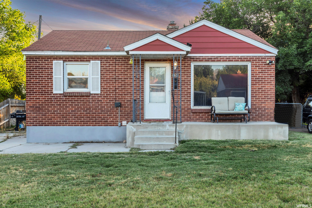 5857 S 2625 W, Roy, UT 84067