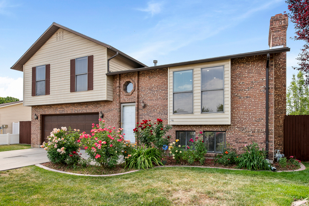 1237 W 75 S, Clearfield, UT 84015