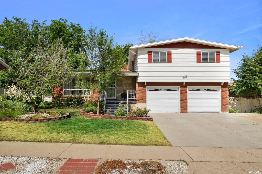 4589 S COUNTRY VIEW DR, South Ogden UT 84403