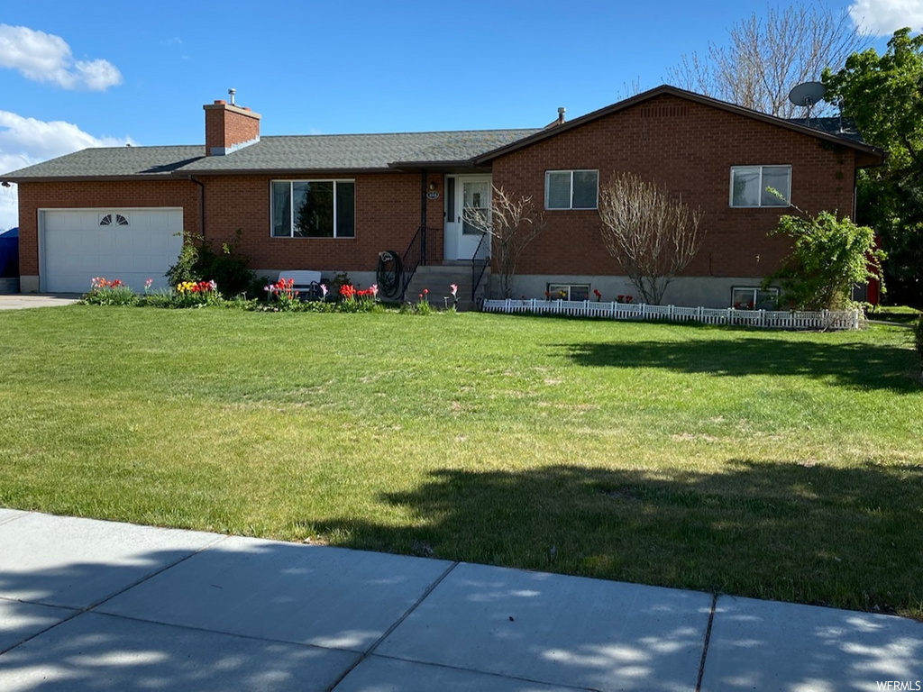 2513 W 1300 St N, Clinton, UT 84015