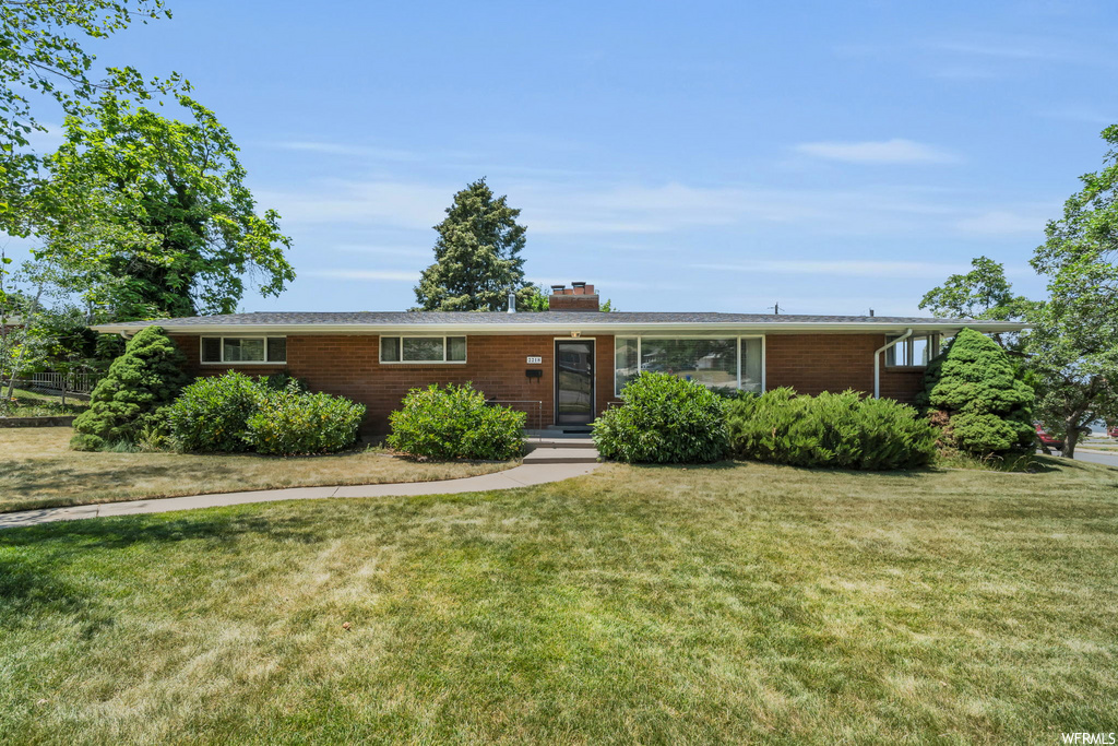 2218 S 300 E, Bountiful, UT 84010