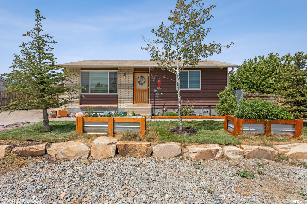 3758 S ARMORIDGE DR, Magna UT 84044