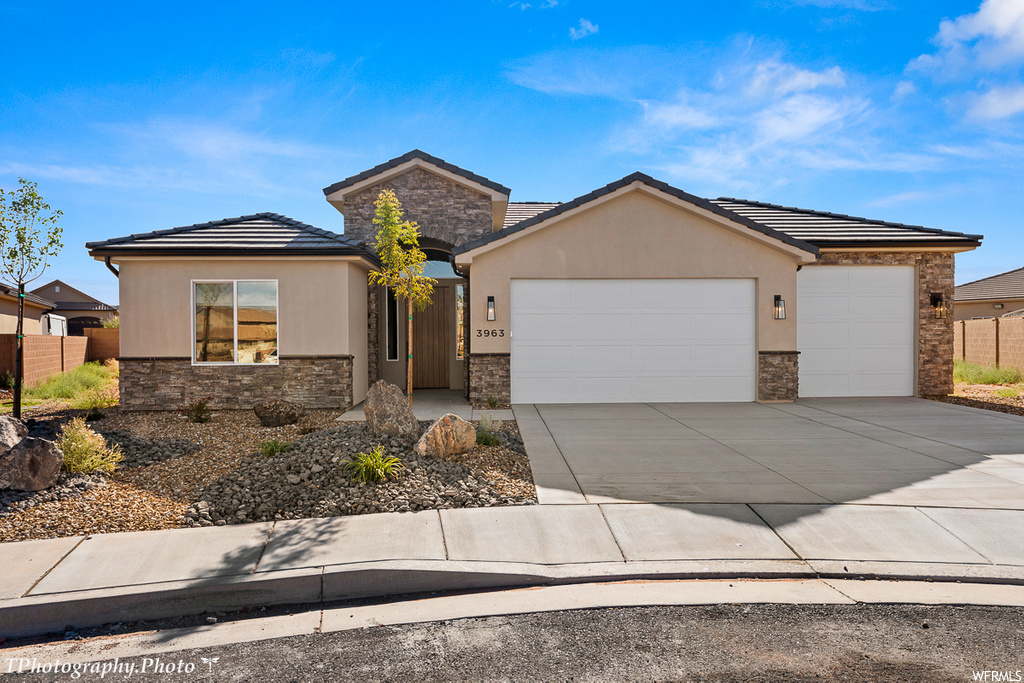 3963 W 2530 Cir S, Hurricane, UT 84737