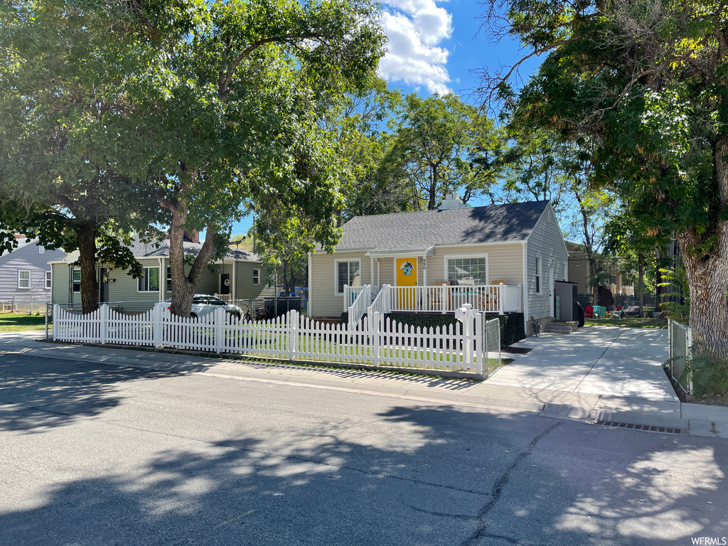890 E 1000 S, Clearfield, UT 84015