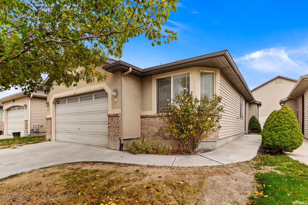 1054 W YORK DR, North Salt Lake UT 84054