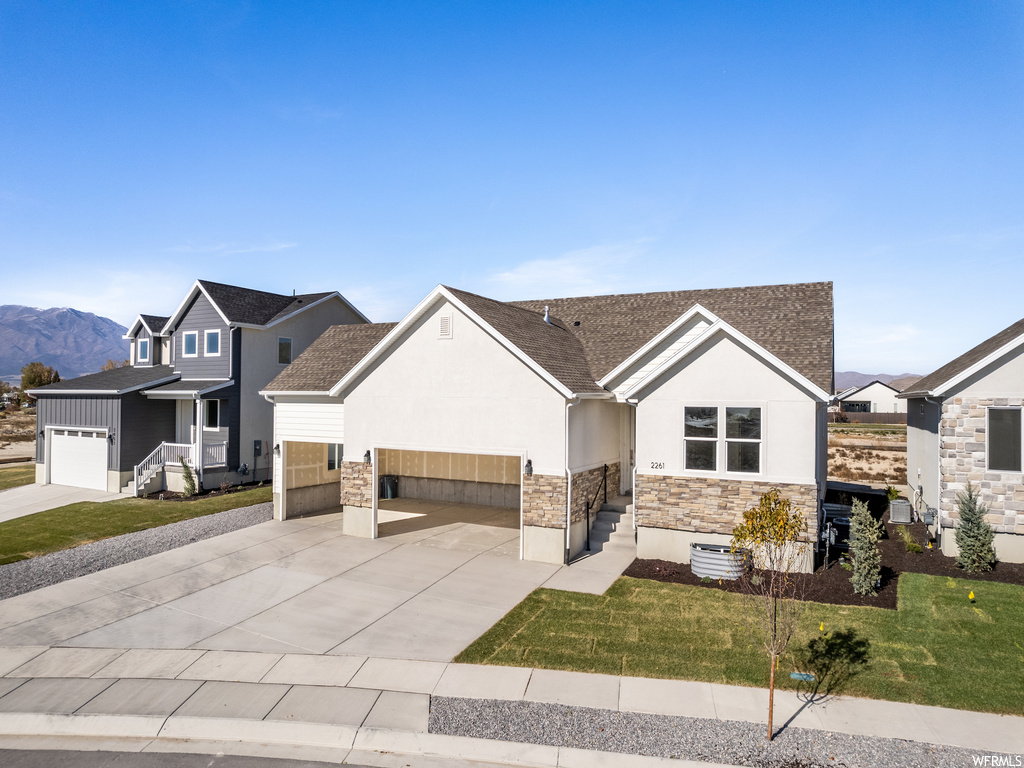 2261 E COBBLE LN, Eagle Mountain UT 84005
