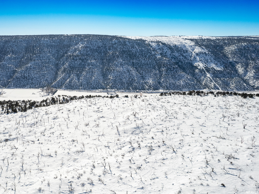 view of mountain view