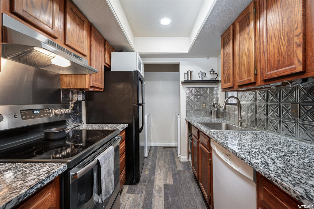 6837 S Countrywood Cir E #19F, Cottonwood Heights, UT 84047