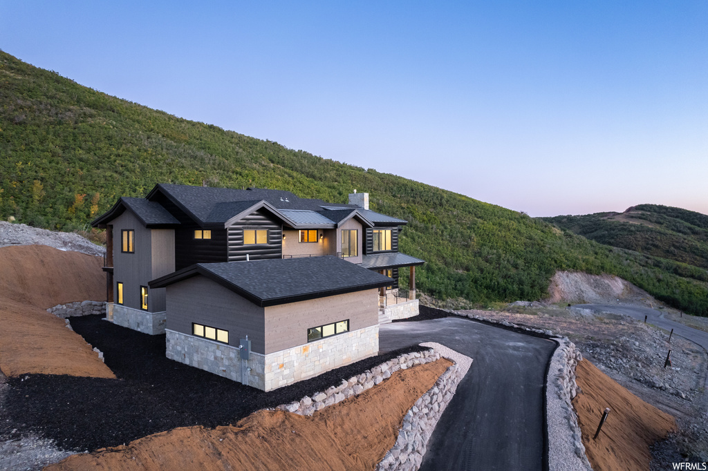 View of front facade featuring a mountain view