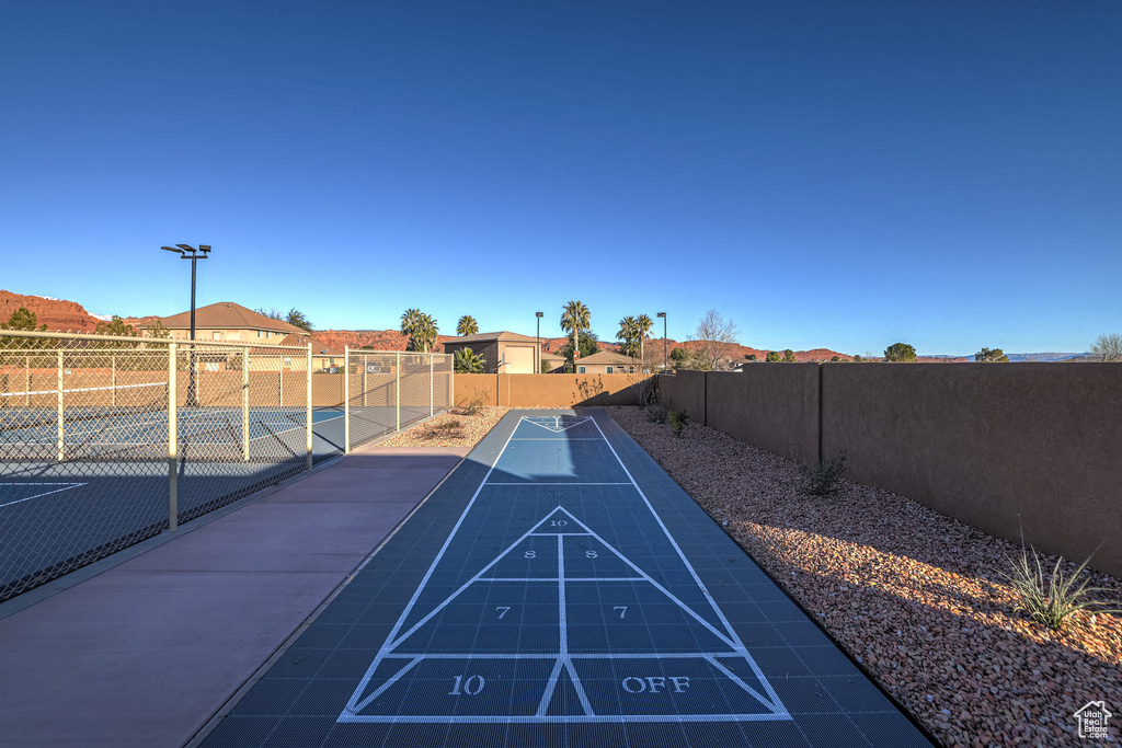 683 E CRIMSON FLARE LN Ivins, UT 84738