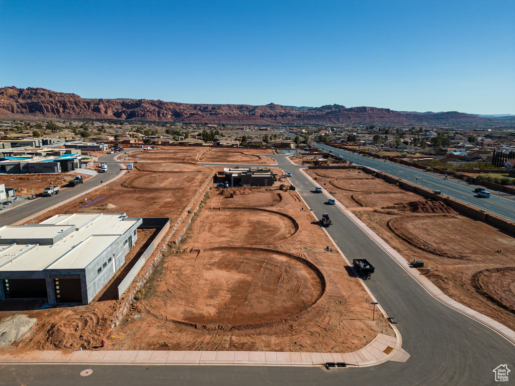 683 E CRIMSON FLARE LN Ivins, UT 84738