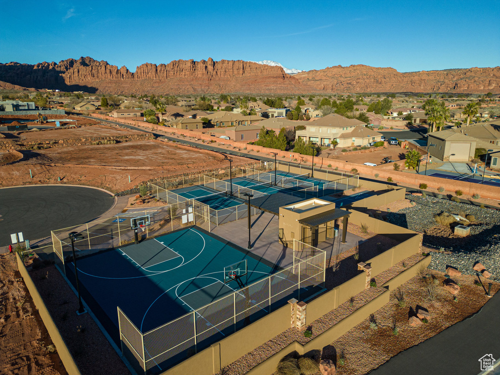 683 E CRIMSON FLARE LN Ivins, UT 84738