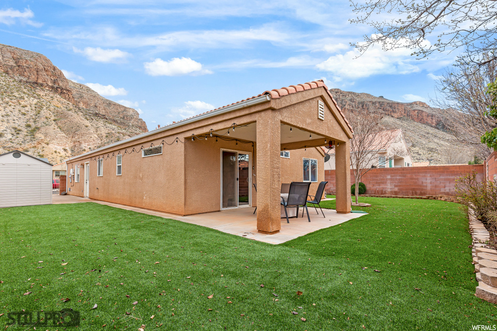 2432 S 675 W Hurricane, UT 84737