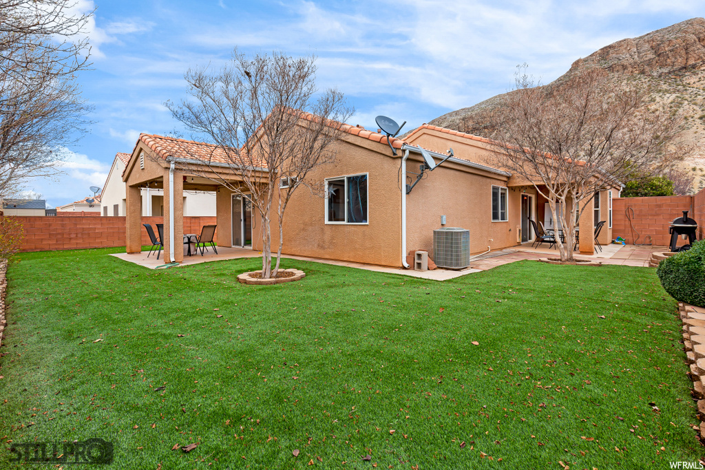 2432 S 675 W Hurricane, UT 84737
