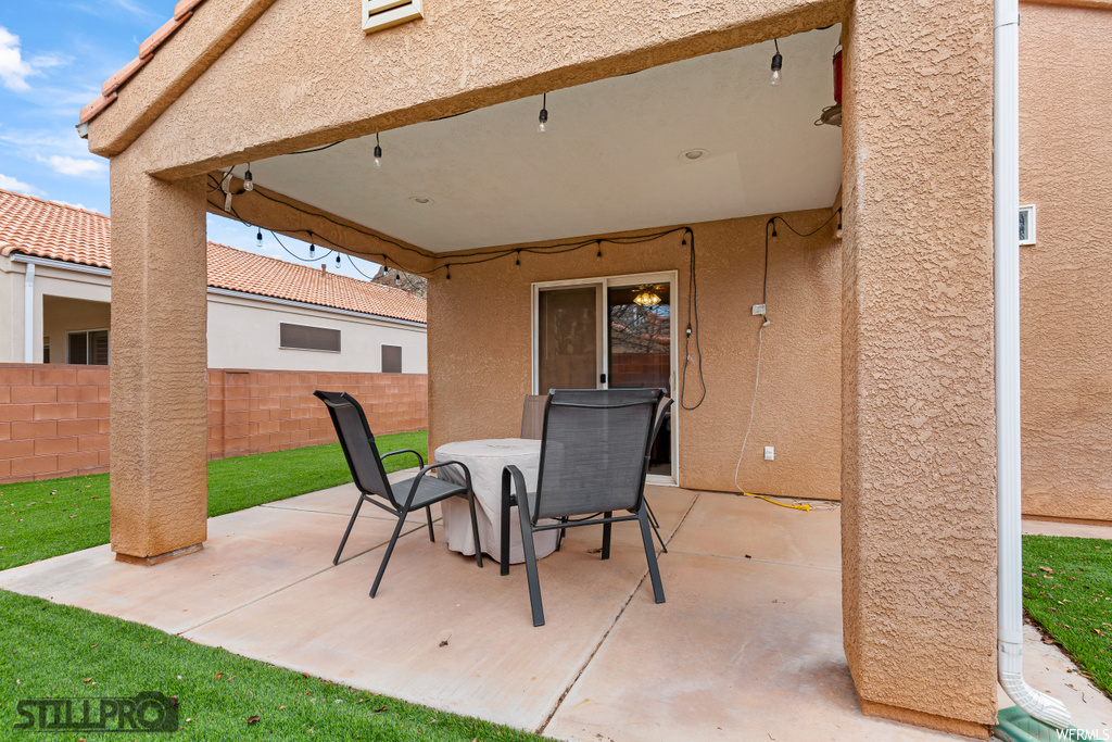 2432 S 675 W Hurricane, UT 84737