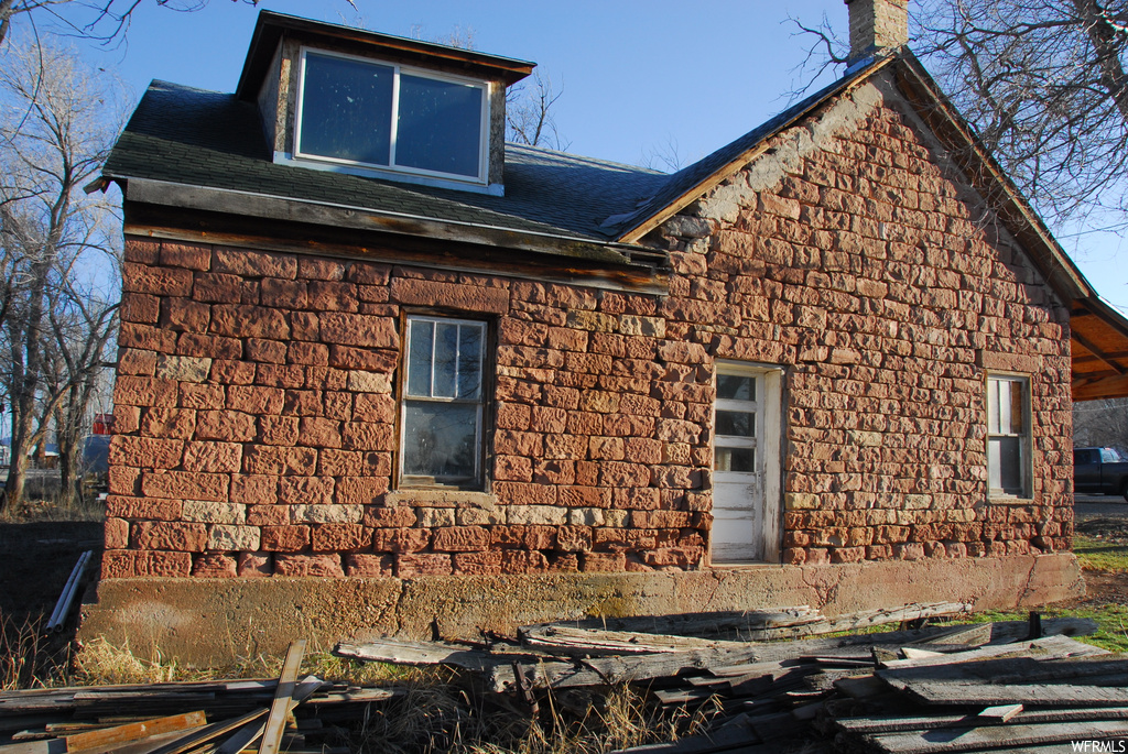 view of back of house