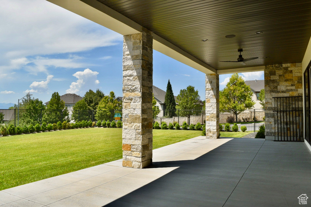 View of patio / terrace featuring ceiling fan