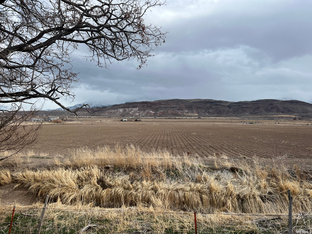 view of mountain view