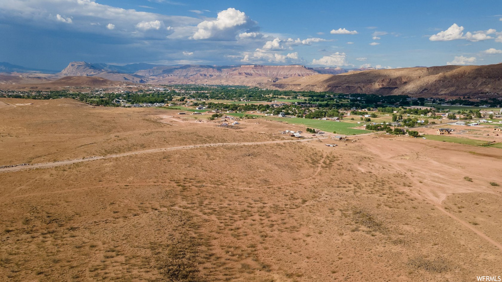 view of mountain feature