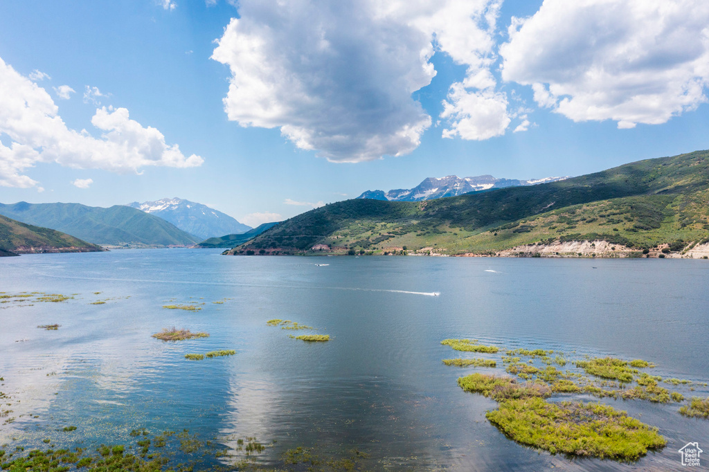 Water view featuring a mountainous background