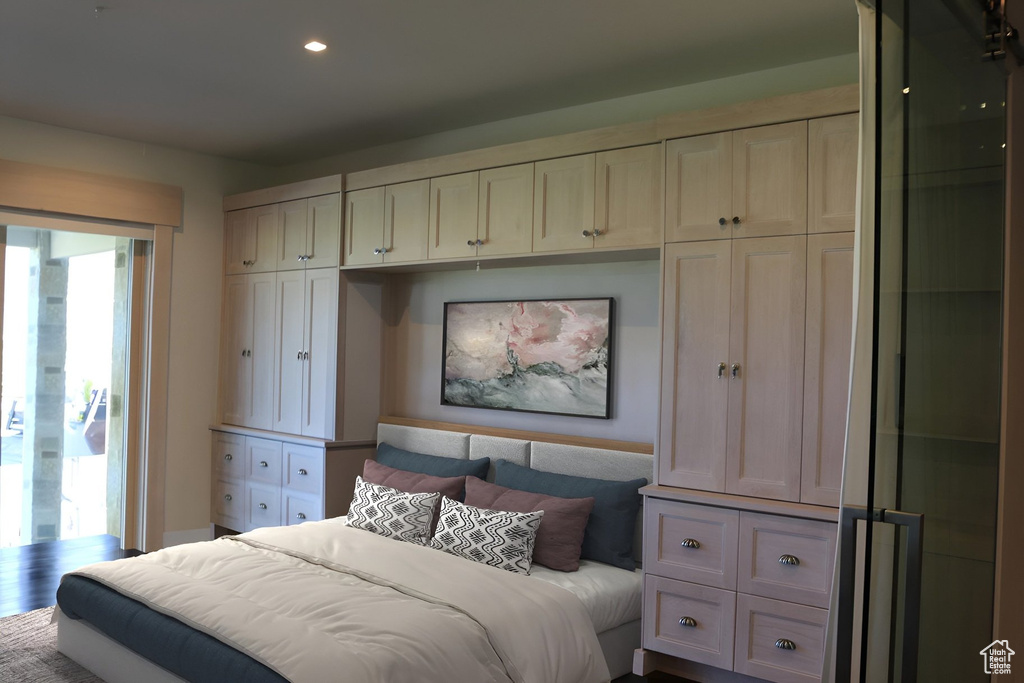 Bedroom with recessed lighting