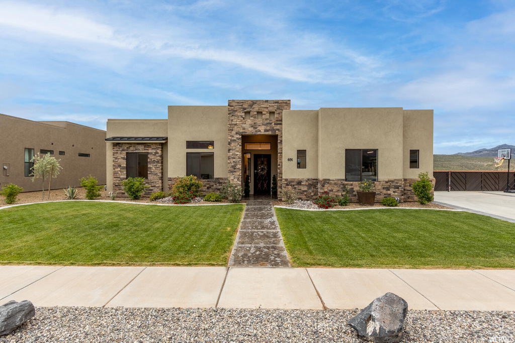 691 W 280 S, Ivins, UT 84738