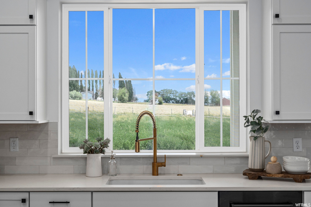 5848 W SUNRIDGE VIEW LN Benjamin, UT 84660