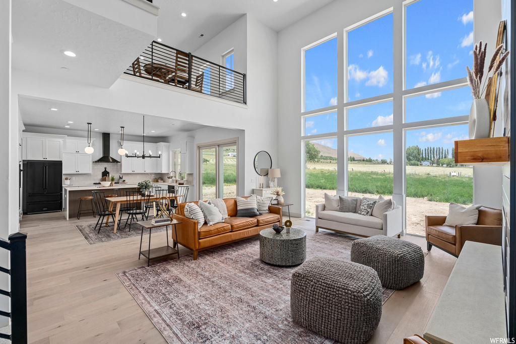 5848 W SUNRIDGE VIEW LN Benjamin, UT 84660