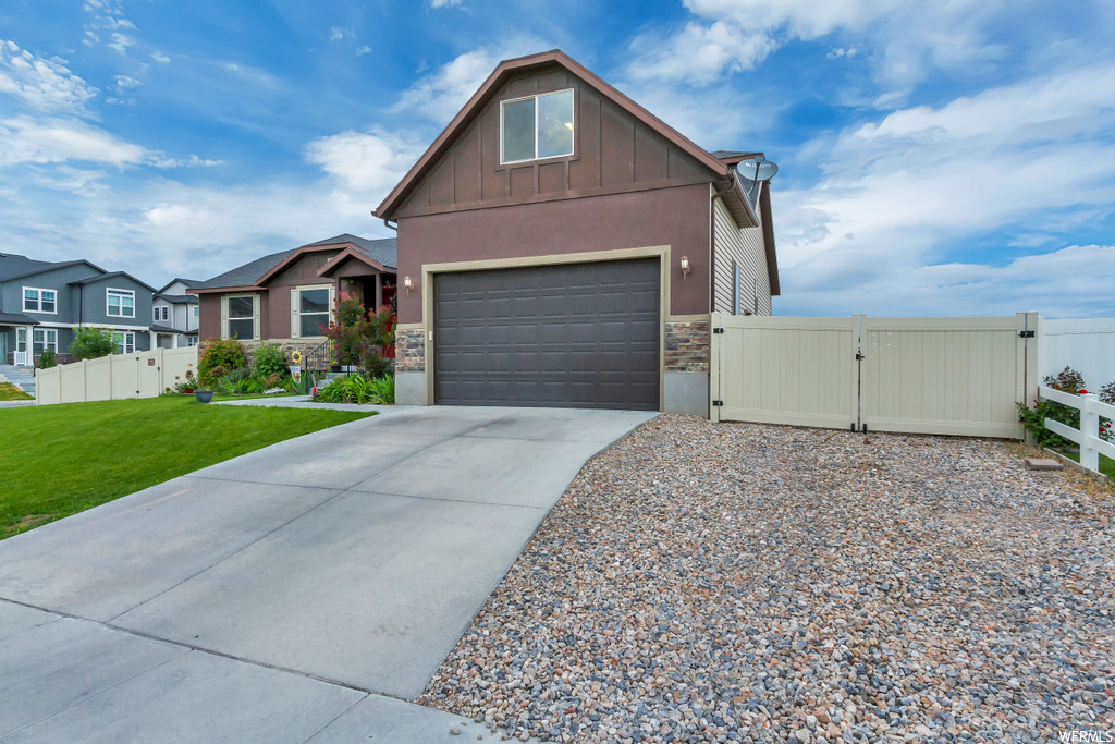 7586 W Gogarty Ln S #205, Magna, UT 84044