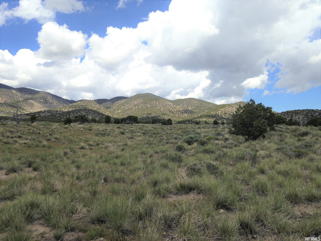 Cedar Valley UT 84013 2,495,500