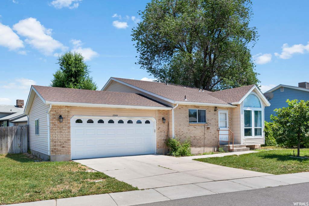 2949 S Roundtable Rd W, West Valley City, UT 84120
