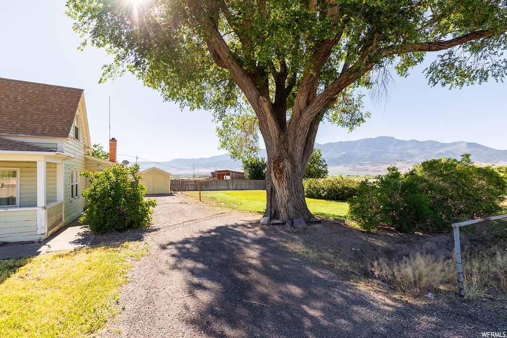 Yard with a mountain view