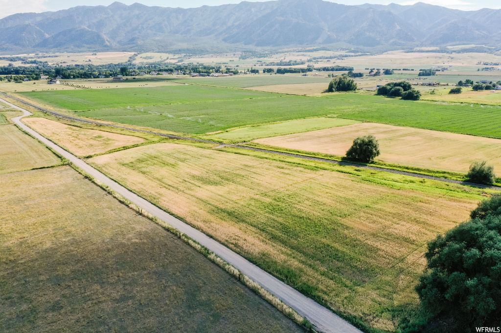 251 S 5500 W Mendon UT 84325 250,000