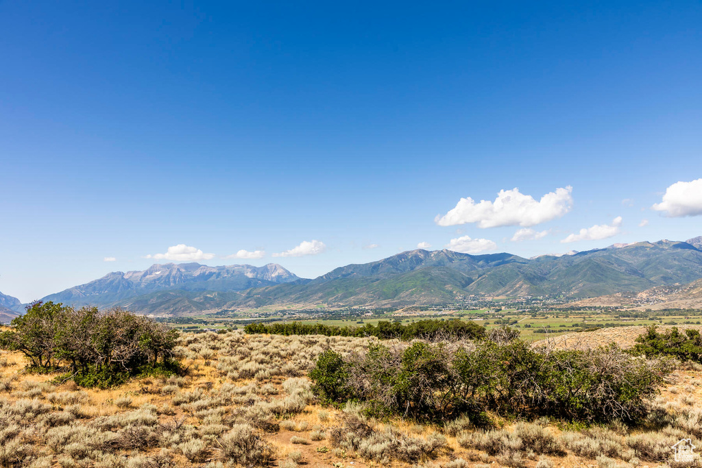 View of mountain feature