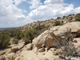 View of mountain feature