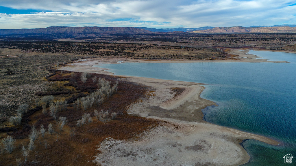 Aerial view with a water and mountain view