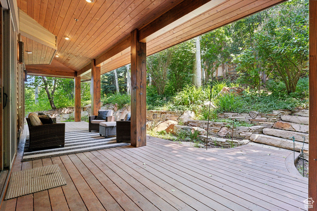 Deck featuring outdoor lounge area