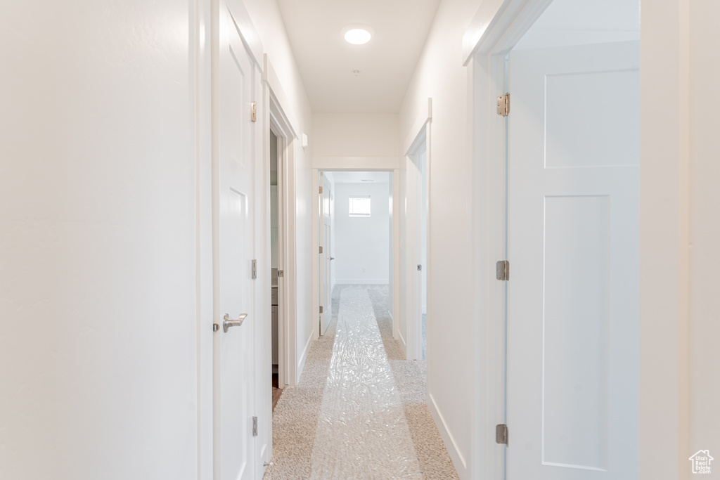 Corridor with light carpet