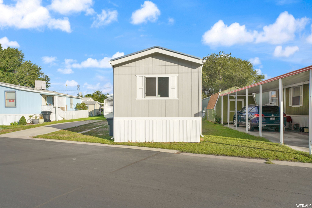 1524 W Redwood Pl #82, West Valley City, UT 84119