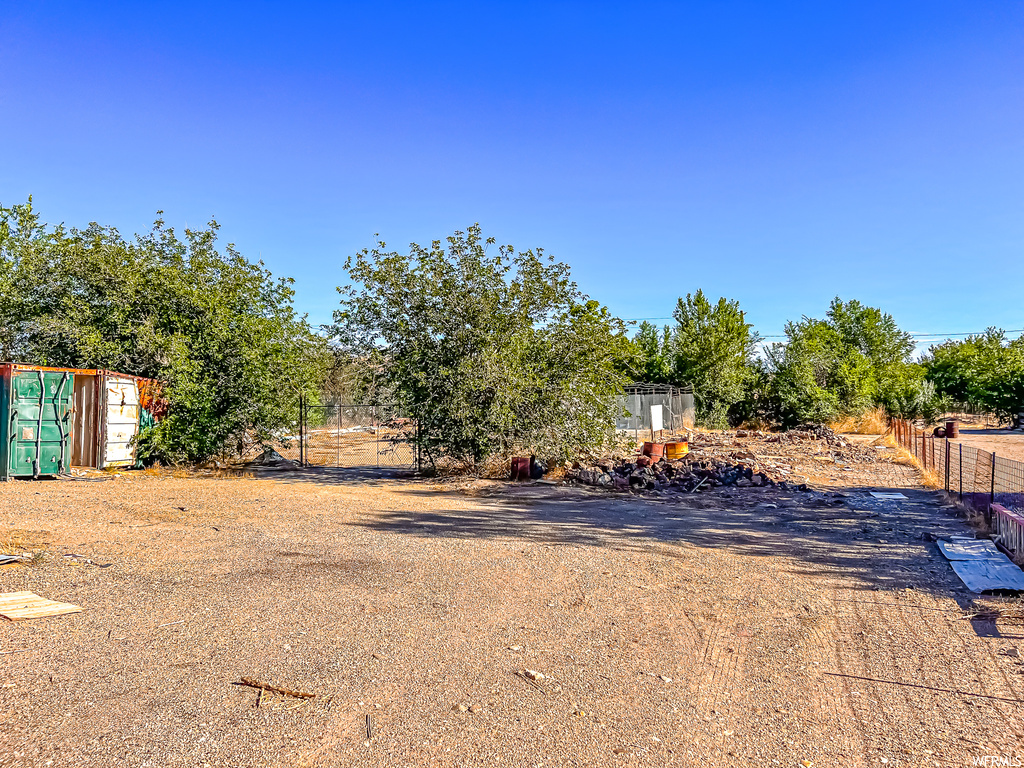 55 E Main St Hanksville UT 84734 99,900