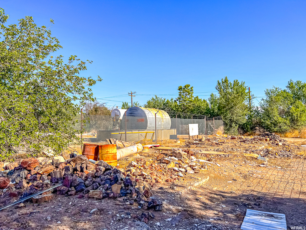 55 E Main St Hanksville UT 84734 99,900