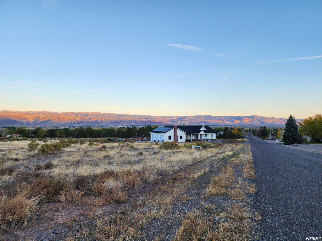 484 S 100 E Annabella UT 84711 79,950